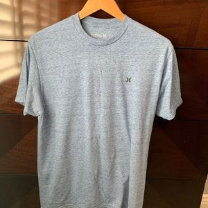 Hurley T-Shirt. Size Large.